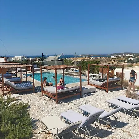 Paros