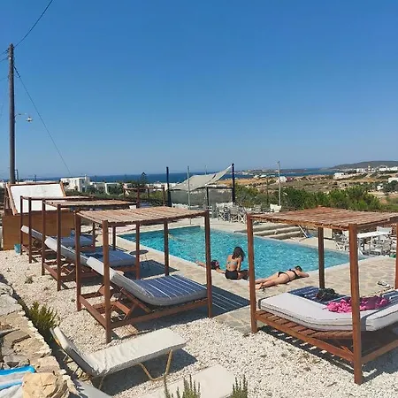 Paros
